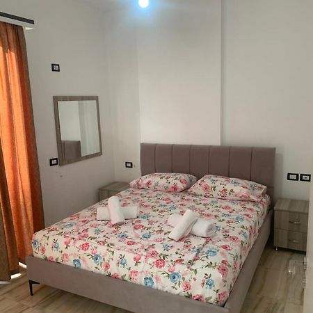 Adriatik Apartaments Sarandë Eksteriør billede
