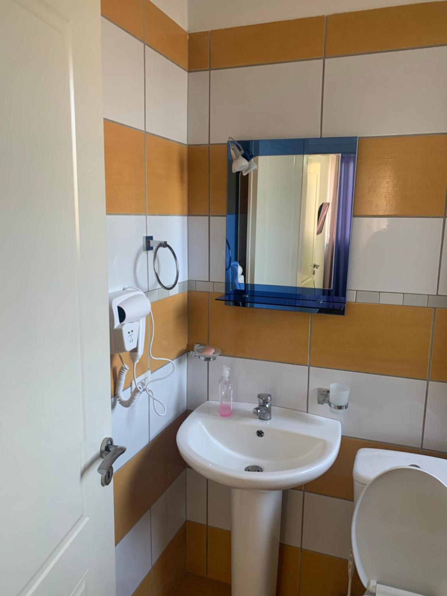 Adriatik Apartaments Sarandë Eksteriør billede