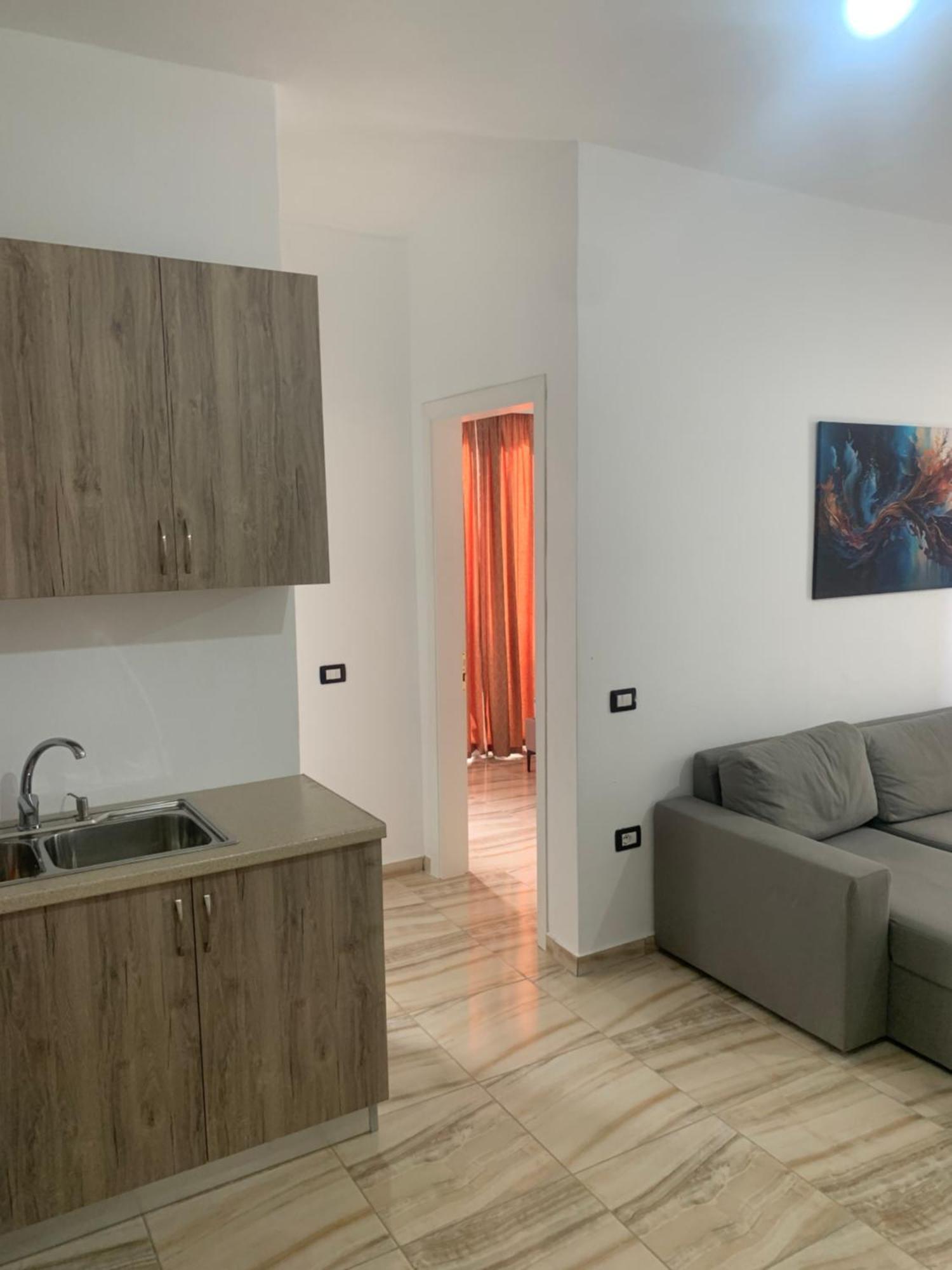 Adriatik Apartaments Sarandë Eksteriør billede