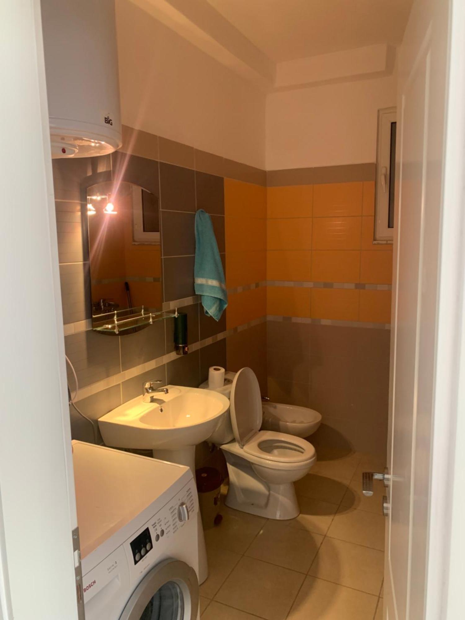 Adriatik Apartaments Sarandë Eksteriør billede